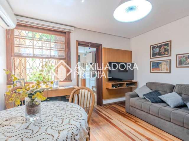 Casa com 3 quartos à venda na Rua General Neto, 332, Floresta, Porto Alegre, 92 m2 por R$ 760.000
