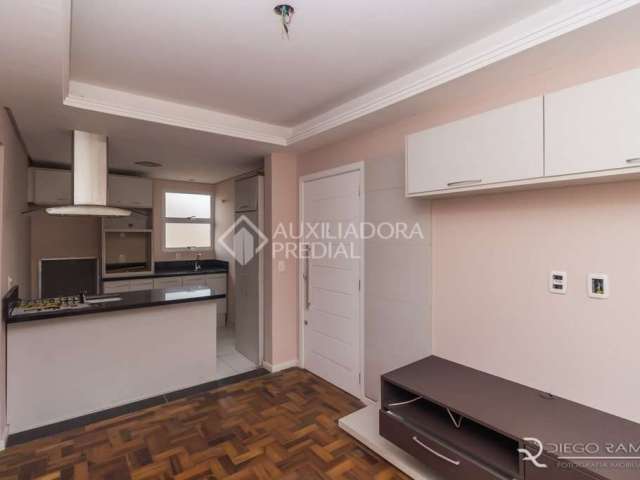 Apartamento com 2 quartos à venda na Travessa Escobar, 549, Camaquã, Porto Alegre, 48 m2 por R$ 186.000