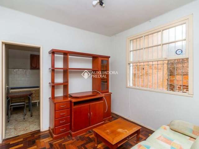 Apartamento com 1 quarto à venda na Rua Vinte e Quatro de Maio, 68, Centro Histórico, Porto Alegre, 33 m2 por R$ 145.000