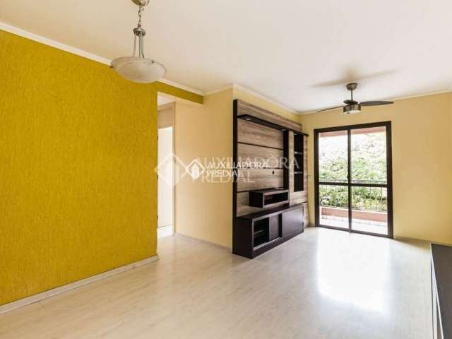 Apartamento com 3 quartos à venda na Rua Professor Carvalho Freitas, 611, Teresópolis, Porto Alegre, 67 m2 por R$ 320.000