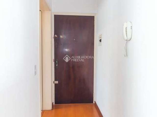 Apartamento com 2 quartos à venda na Avenida Alberto Bins, 820, Floresta, Porto Alegre, 68 m2 por R$ 484.500