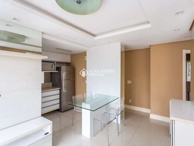 Apartamento com 2 quartos à venda na Rua Abram Goldsztein, 446, Jardim Carvalho, Porto Alegre, 61 m2 por R$ 350.000
