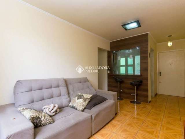 Apartamento com 1 quarto para alugar na Beco Antônio Carvalho, 2500, Jardim Carvalho, Porto Alegre, 40 m2 por R$ 830