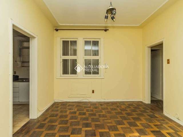 Apartamento com 2 quartos para alugar na Rua Felipe de Oliveira, 988, Petrópolis, Porto Alegre, 72 m2 por R$ 2.300