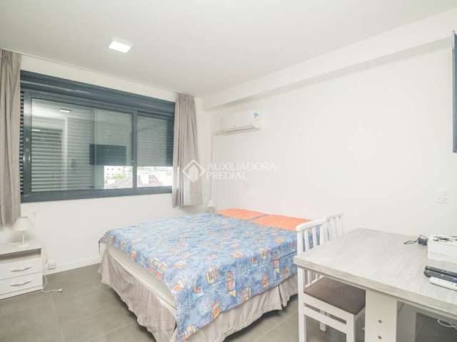 Loft com 1 quarto para alugar na Rua Tenente-Coronel Fabrício Pilar, 311, Mont Serrat, Porto Alegre, 26 m2 por R$ 3.260