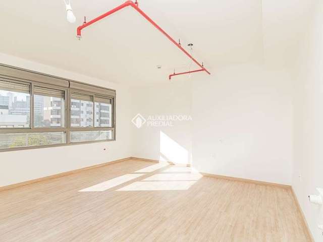 Loft com 1 quarto para alugar na Avenida Lageado, 615, Petrópolis, Porto Alegre, 40 m2 por R$ 3.200