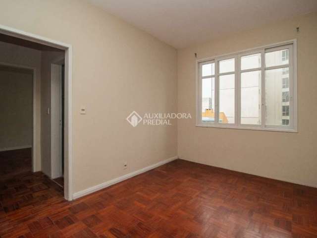 Apartamento com 1 quarto para alugar na Rua Duque de Caxias, 541, Centro Histórico, Porto Alegre, 42 m2 por R$ 1.100