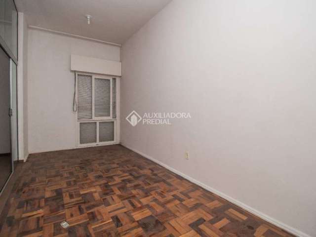 Apartamento com 1 quarto para alugar na Rua Jerônimo Coelho, 75, Centro Histórico, Porto Alegre, 37 m2 por R$ 850