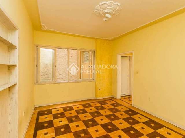 Apartamento com 2 quartos para alugar na Rua Jacinto Gomes, 409, Santana, Porto Alegre, 67 m2 por R$ 1.550