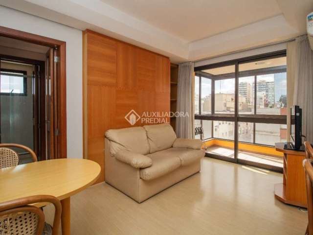 Apartamento com 1 quarto para alugar na Rua Ramiro Barcelos, 1373, Rio Branco, Porto Alegre, 49 m2 por R$ 1.800