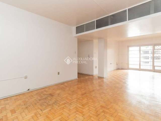 Apartamento com 3 quartos para alugar na Rua Coronel Fernando Machado, 851, Centro Histórico, Porto Alegre, 154 m2 por R$ 3.700