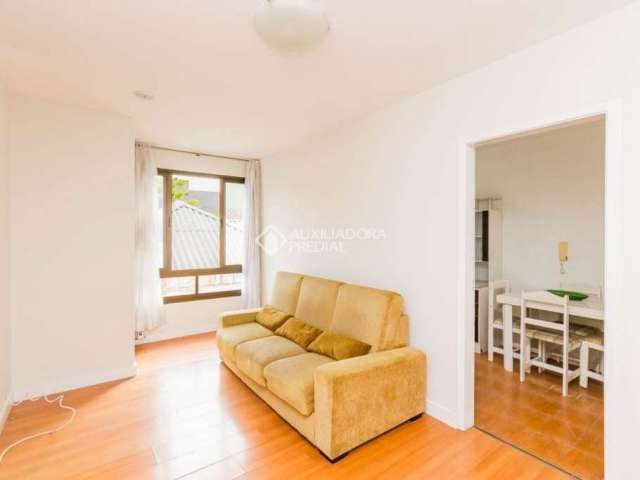 Apartamento com 2 quartos para alugar na Rua Cabral, 201, Rio Branco, Porto Alegre, 70 m2 por R$ 2.500
