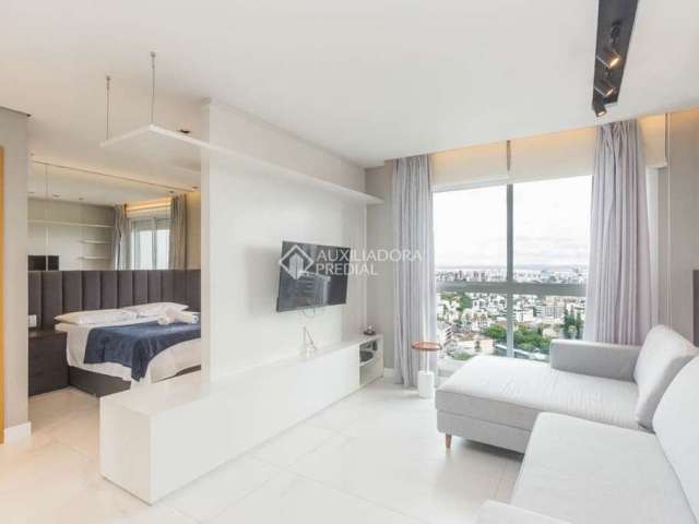 Apartamento com 1 quarto para alugar na Rua Curvelo, 130, Petrópolis, Porto Alegre, 45 m2 por R$ 3.200