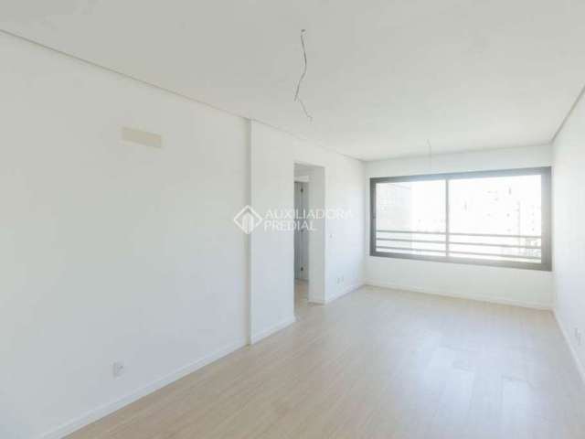 Apartamento com 2 quartos para alugar na Rua Professor Ivo Corseuil, 290, Petrópolis, Porto Alegre, 70 m2 por R$ 3.800