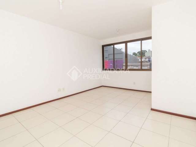 Apartamento com 3 quartos para alugar na Avenida Doutor Carlos Barbosa, 1114, Medianeira, Porto Alegre, 71 m2 por R$ 2.000