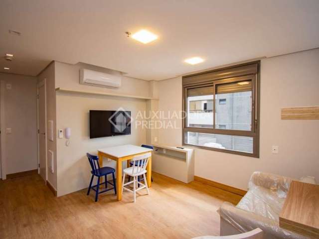 Apartamento com 1 quarto para alugar na Avenida Lageado, 615, Petrópolis, Porto Alegre, 43 m2 por R$ 3.500