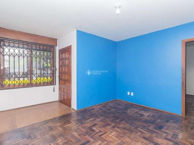 Casa em condomínio fechado com 5 quartos para alugar na Rua General Couto de Magalhães, 533, São João, Porto Alegre, 390 m2 por R$ 6.000