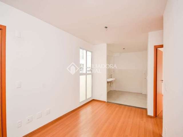 Apartamento com 2 quartos para alugar na SETE MIL E OITO, 280, Restinga, Porto Alegre, 40 m2 por R$ 900