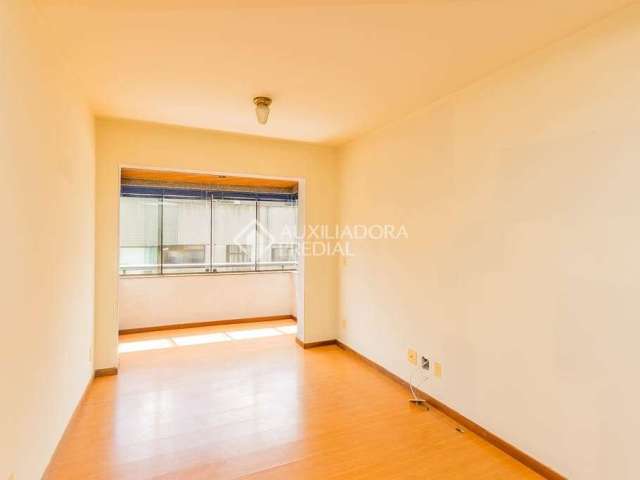 Apartamento com 2 quartos para alugar na Rua José de Alencar, 1244, Menino Deus, Porto Alegre, 58 m2 por R$ 2.100