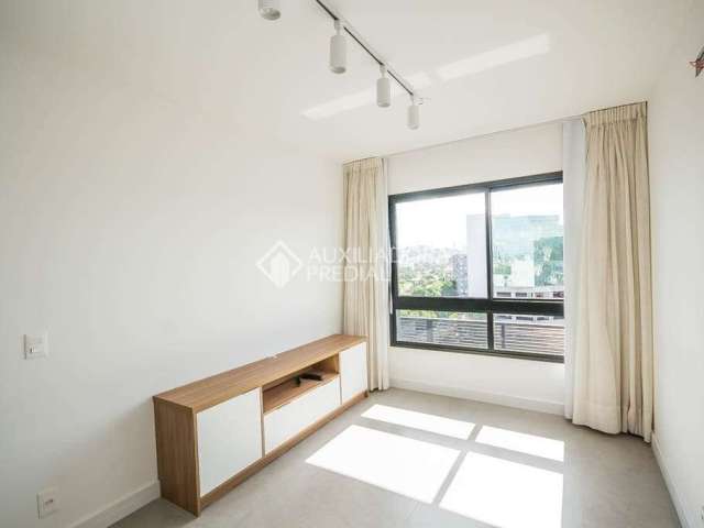Apartamento com 1 quarto para alugar na Rua Professor Freitas e Castro, 300, Azenha, Porto Alegre, 40 m2 por R$ 2.900