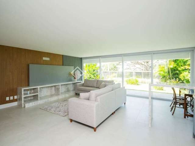 Apartamento com 3 quartos para alugar na Avenida Guaíba, 4602, Vila Assunção, Porto Alegre, 317 m2 por R$ 19.000