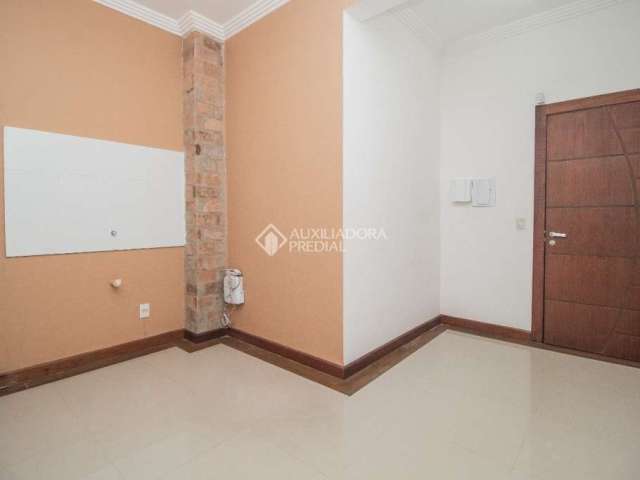 Apartamento com 1 quarto para alugar na Rua Xavier Ferreira, 145, Auxiliadora, Porto Alegre, 36 m2 por R$ 1.500