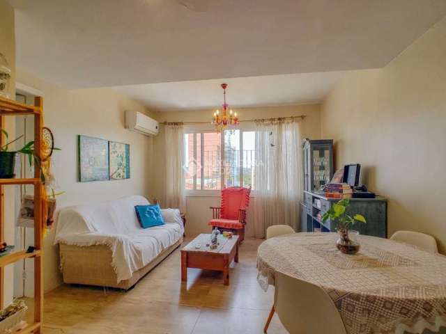 Apartamento com 3 quartos para alugar na Rua Doutor Barros Cassal, 666, Floresta, Porto Alegre, 158 m2 por R$ 4.000