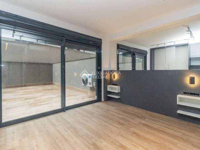 Apartamento com 1 quarto para alugar na Rua Tenente-Coronel Fabrício Pilar, 311, Mont Serrat, Porto Alegre, 54 m2 por R$ 3.500