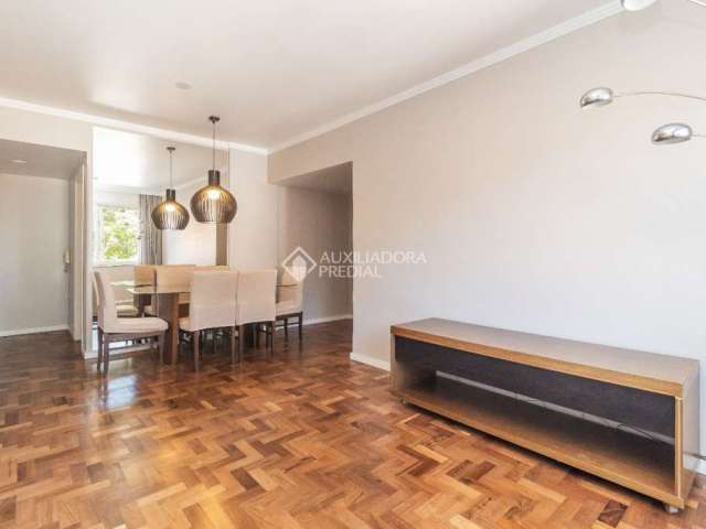 Apartamento com 2 quartos para alugar na Rua Luzitana, 1188, Higienópolis, Porto Alegre, 100 m2 por R$ 3.500