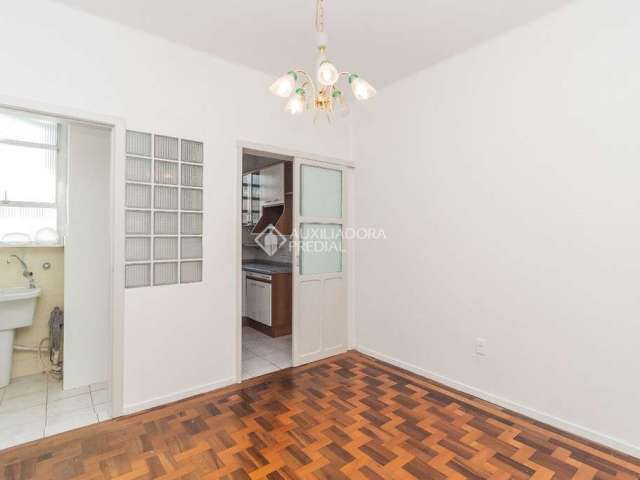 Apartamento com 2 quartos para alugar na Rua Felicíssimo de Azevedo, 1418, Auxiliadora, Porto Alegre, 73 m2 por R$ 1.900