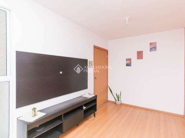 Apartamento com 2 quartos para alugar na Sete MIL E Oito, 280, Restinga, Porto Alegre, 49 m2 por R$ 900