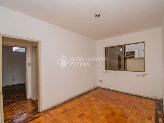 Apartamento com 1 quarto para alugar na Avenida General Emílio Lúcio Esteves, 118, Santa Maria Goretti, Porto Alegre, 45 m2 por R$ 700