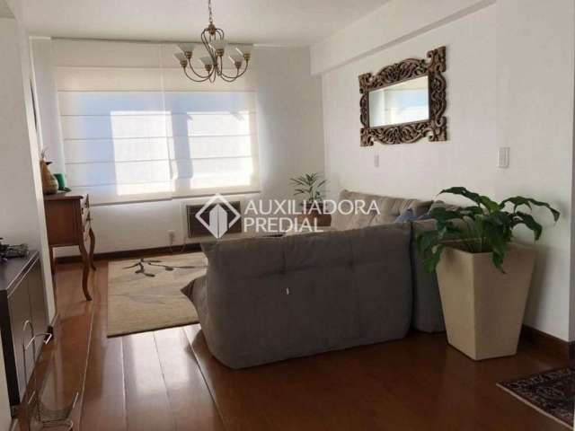Apartamento com 3 quartos para alugar na Avenida Plínio Brasil Milano, 935, Higienópolis, Porto Alegre, 200 m2 por R$ 7.000