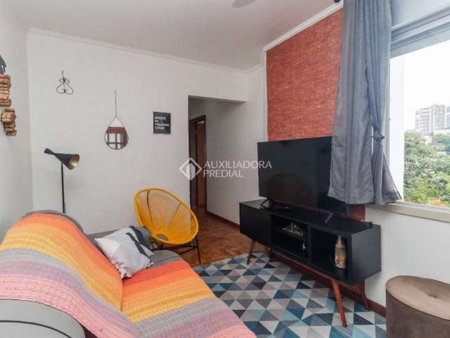 Apartamento com 2 quartos para alugar na Rua Cristóvão Pereira, 319, Passo da Areia, Porto Alegre, 59 m2 por R$ 2.300