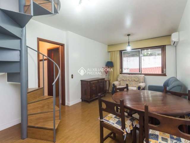 Cobertura com 3 quartos para alugar na Rua Dona Augusta, 598, Menino Deus, Porto Alegre, 151 m2 por R$ 3.200