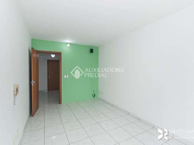 Sala comercial para alugar na Rua José de Alencar, 1073, Menino Deus, Porto Alegre, 26 m2 por R$ 800