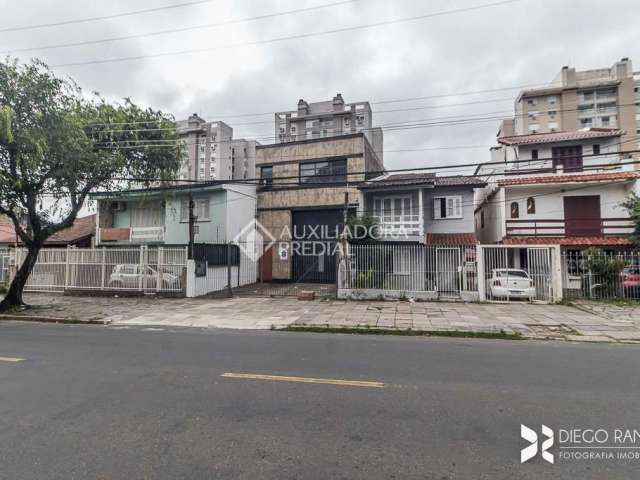 Barracão / Galpão / Depósito para alugar na Rua Aliança, 331, Jardim Lindóia, Porto Alegre, 280 m2 por R$ 4.000