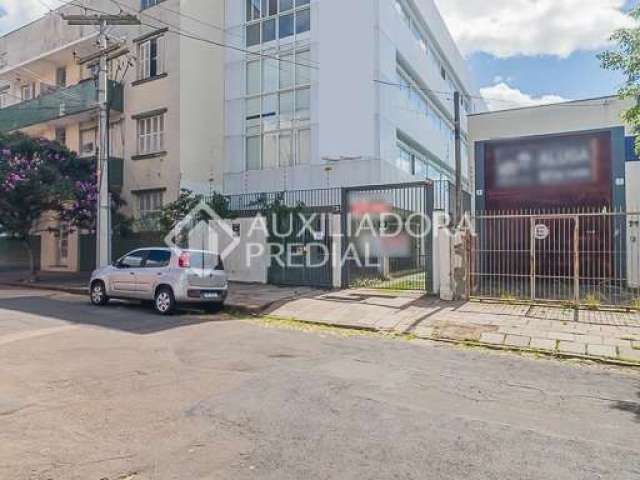 Prédio para alugar na Travessa Alexandrino de Alencar, 83, Azenha, Porto Alegre, 1811 m2 por R$ 30.000
