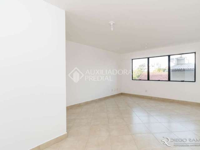 Sala comercial para alugar na Rua Umbú, 168, Passo da Areia, Porto Alegre, 28 m2 por R$ 750