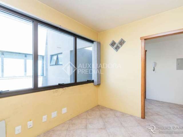 Sala comercial para alugar na Rua Tenente-Coronel Fabrício Pilar, 55, Mont Serrat, Porto Alegre, 37 m2 por R$ 1.200