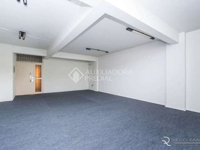 Sala comercial para alugar na Rua dos Andradas, 800, Centro Histórico, Porto Alegre, 136 m2 por R$ 1.700
