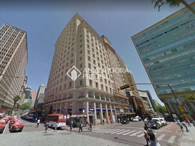 Sala comercial para alugar na Avenida Borges de Medeiros, 261, Centro Histórico, Porto Alegre, 685 m2 por R$ 29.000