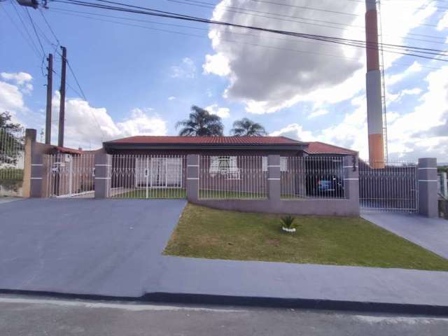 Casa com 3 quartos à venda na Rua Doutor Edgar Sponholz, 373, Contorno, Ponta Grossa, 244 m2 por R$ 430.000