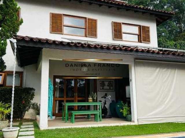 Casa em condomínio fechado com 4 quartos à venda na Taguai, 239, Chácara do Refúgio, Carapicuíba por R$ 1.690.000