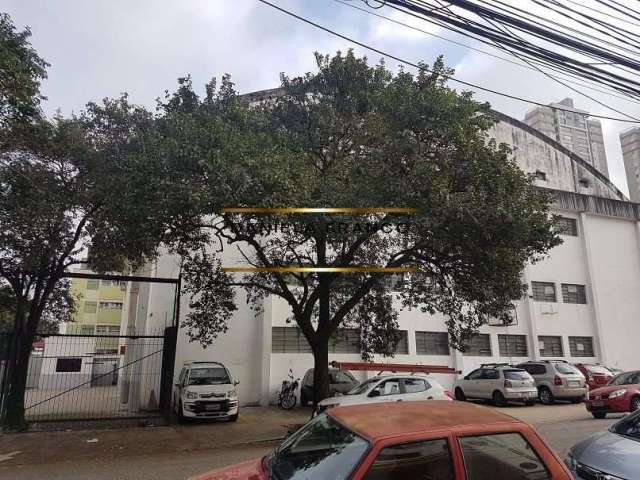 Barracão / Galpão / Depósito à venda na Rua Albertina de Souza, 242, Água Branca, São Paulo por R$ 10.000.000