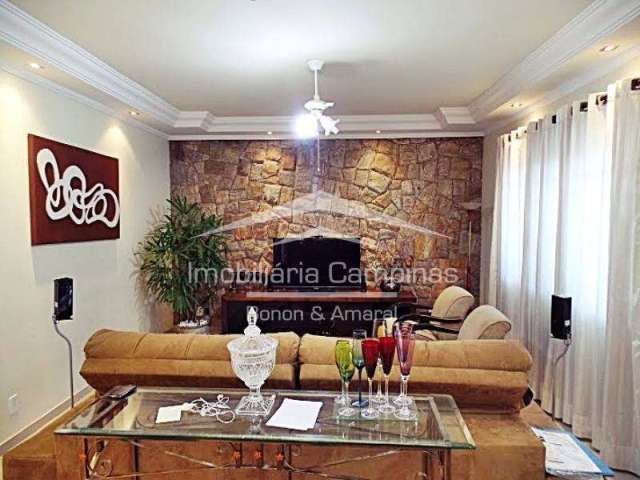 Casa com 3 quartos à venda no Parque São Quirino, Campinas  por R$ 795.000