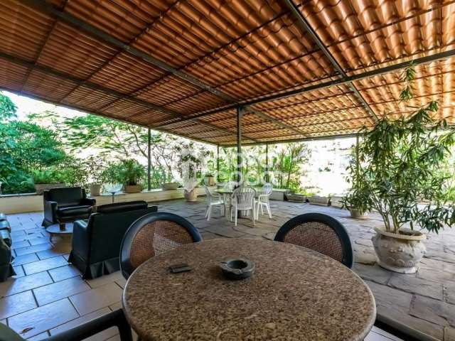 Casa com 5 quartos à venda na Rua Othon Bezerra de Melo, Jardim Botânico, Rio de Janeiro, 1386 m2 por R$ 4.500.000