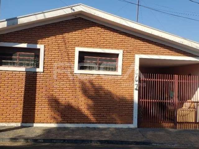 Casa à venda na Vila Costa do Sol, São Carlos - 2 dormitórios e garagem coberta!