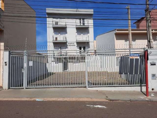 Apartamento de 2 dormitórios para alugar no Centro de São Carlos