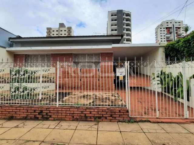 Casa comercial com 1 sala à venda no Centro, São Carlos , 147 m2 por R$ 695.000